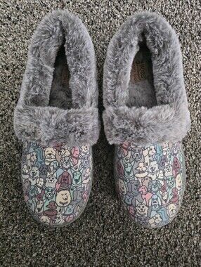 SKETCHERS BOBS Too Cozy Pooch Parade Slippers Gray/Multi Women 6 Lounge Like New